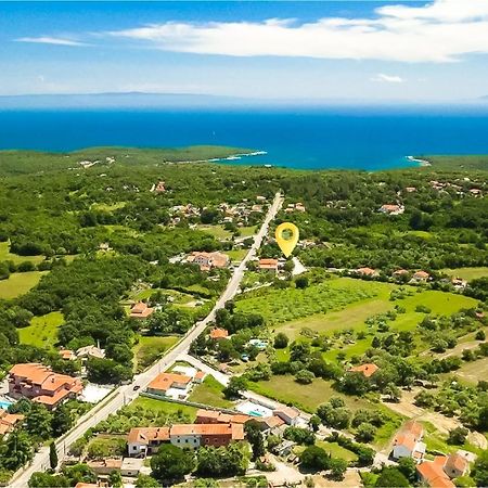 Holiday Home Liberta Krnica Esterno foto