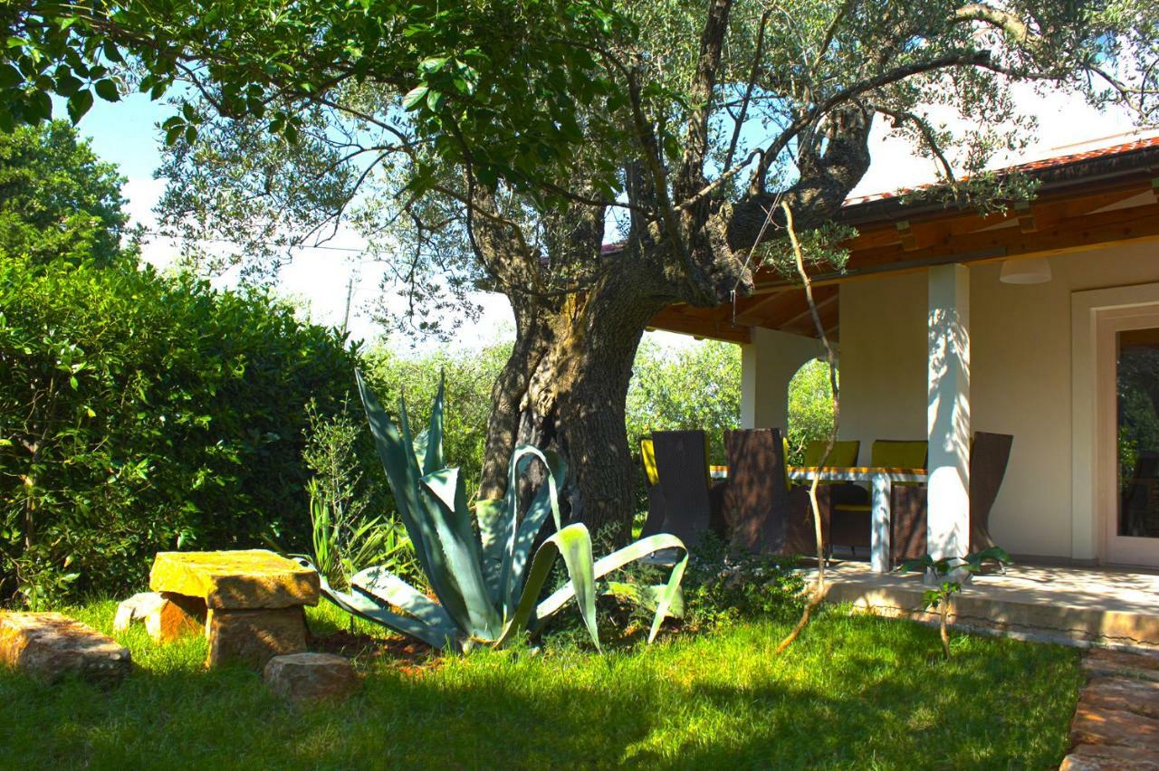 Holiday Home Liberta Krnica Esterno foto