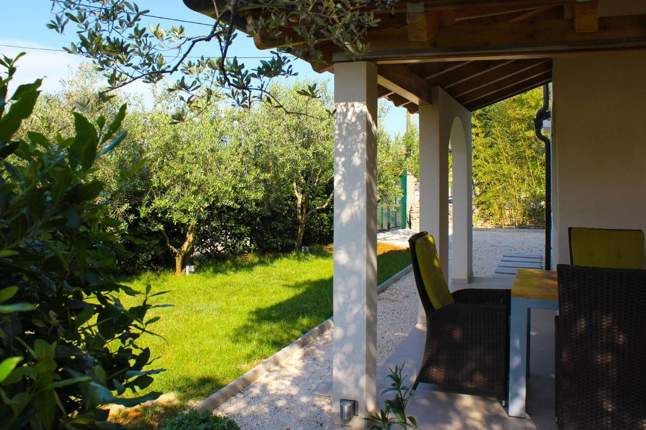 Holiday Home Liberta Krnica Esterno foto