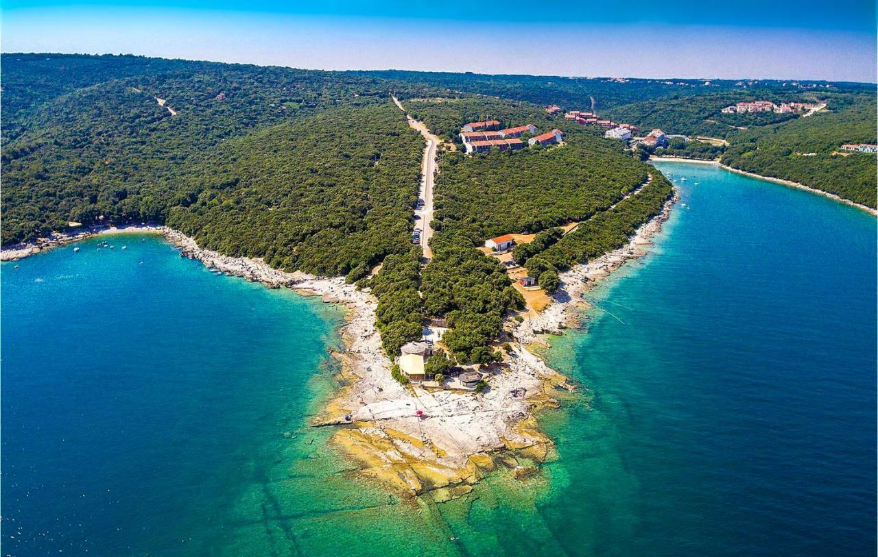 Holiday Home Liberta Krnica Esterno foto